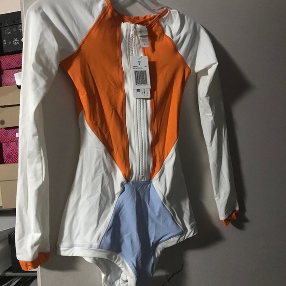 L*Space Monica Swimsuit - Size 6 - Picture 1 of 3